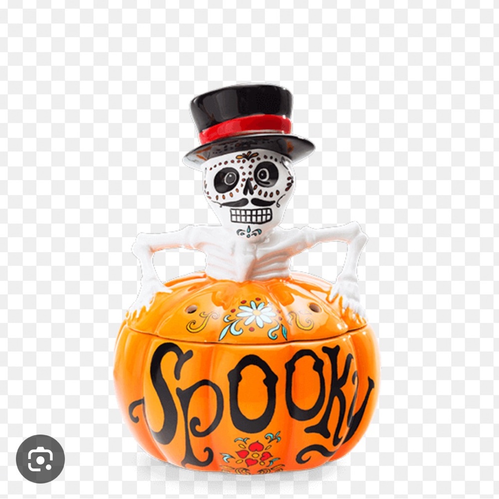 Spooky Scentsy warmer